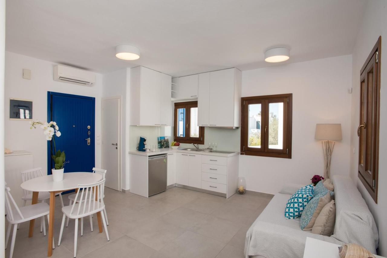 Olive Tree & Capari Mykonos Town Homes & Apartments With Pool! Kültér fotó